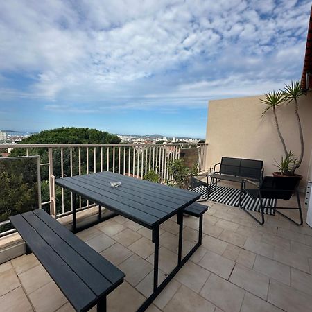 T4 Avec Terrasse Et Garage Prive Apartman Toulon Kültér fotó