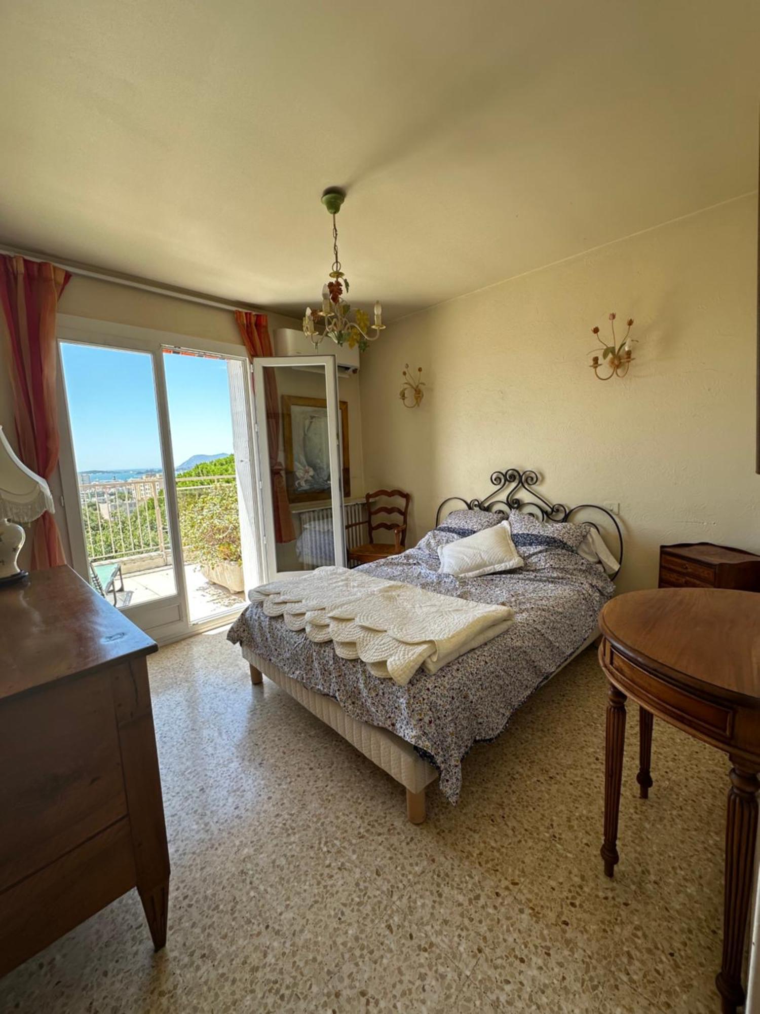 T4 Avec Terrasse Et Garage Prive Apartman Toulon Kültér fotó